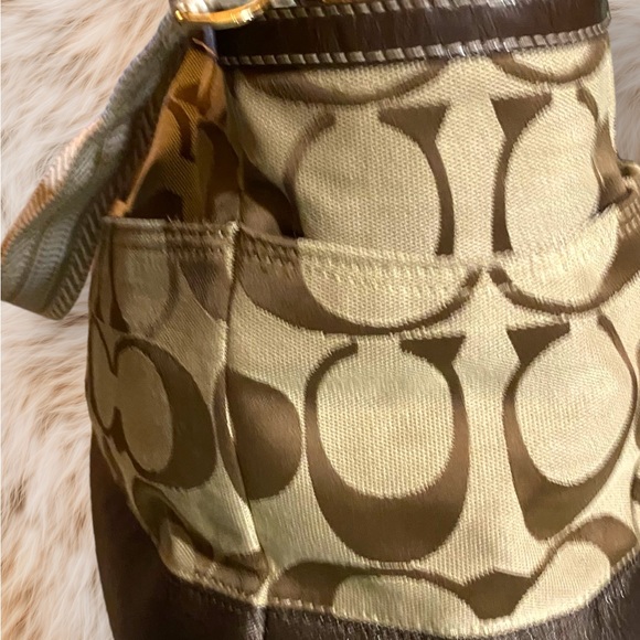 🚨SOLD 🚨 COACH DIAPER BAG EUC - Picture 4 of 15